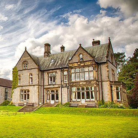 YHA Castleton Losehill Hall
