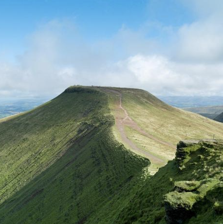 Active Journey Snowdon Hike
