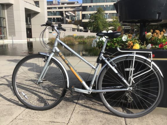 Bike Hub Hybrid Bike