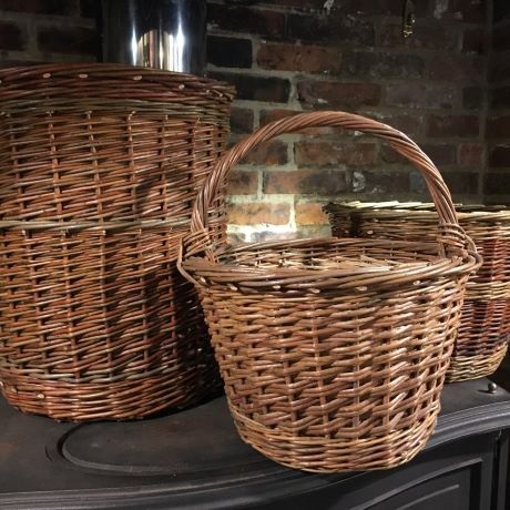 Making a round basket