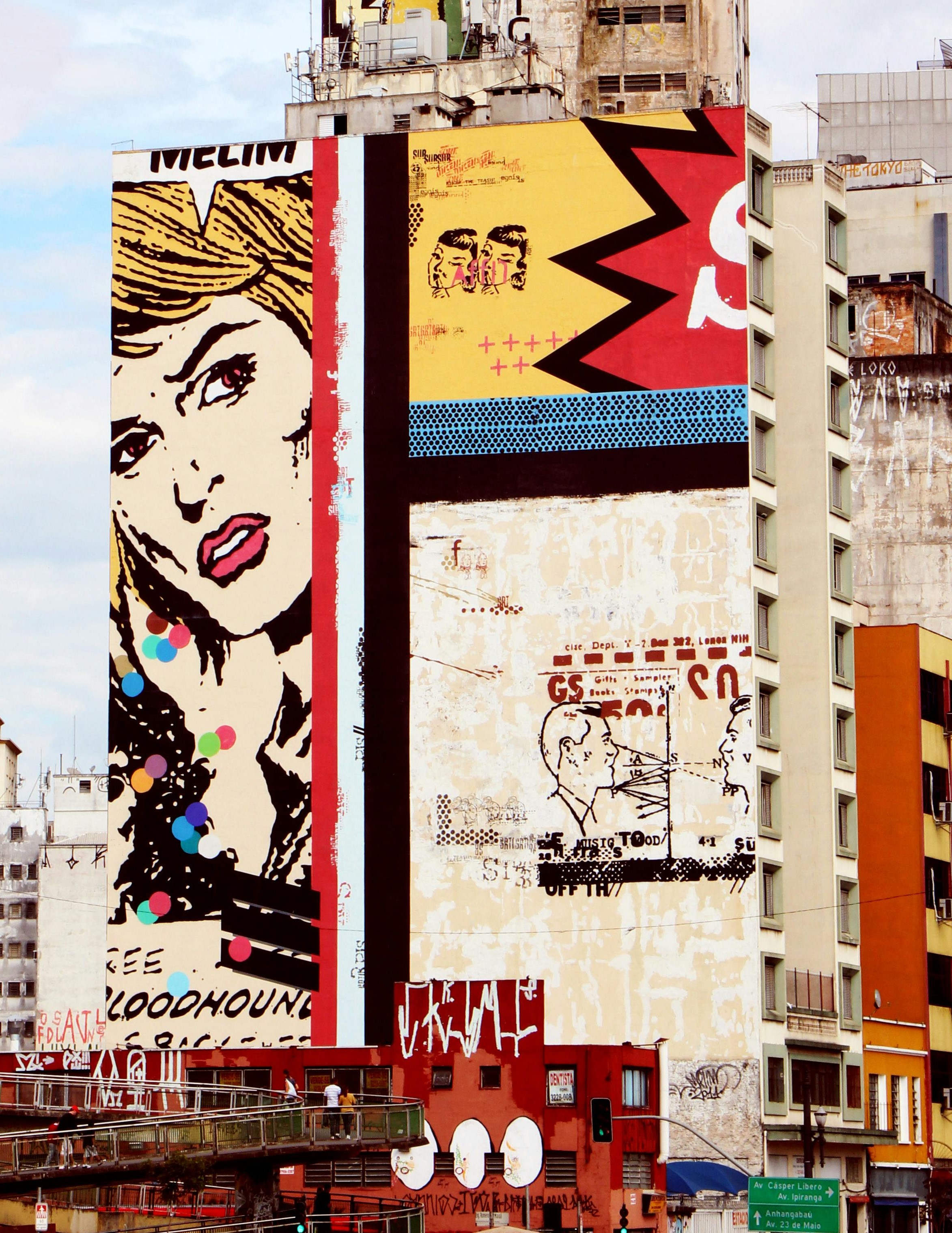 Pop Art graffiti on building