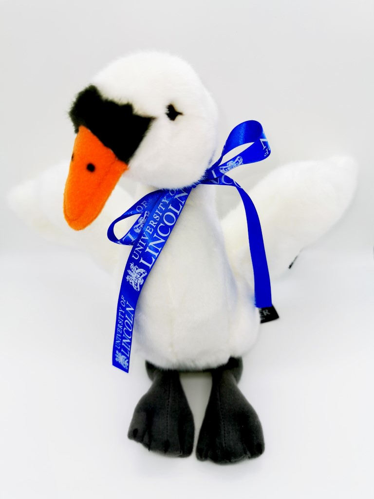 University of Lincoln cuddly swan toy – Large – Ribbon