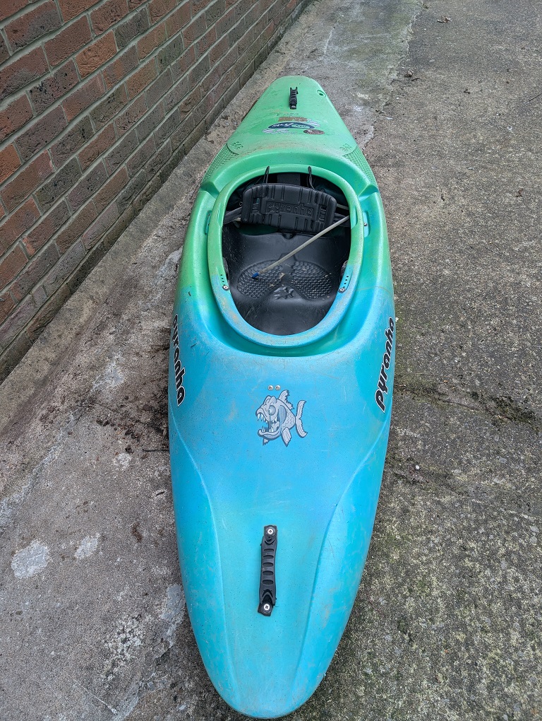 Pyranha Inazone 242 kayak