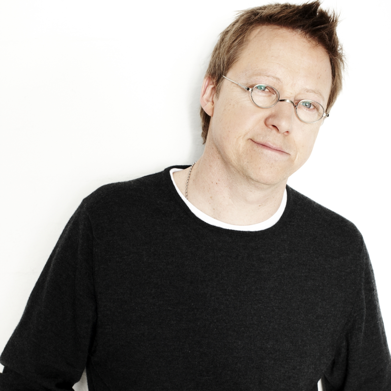 3) Simon Mayo: Black Tag