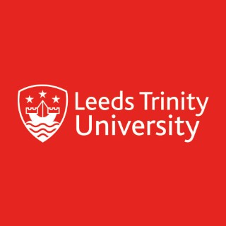 Leeds Trinity Logo