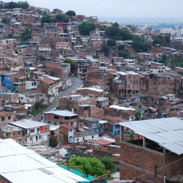 Humanitarian and Peacebuilding Programmes in Urban Conflicts (online course)