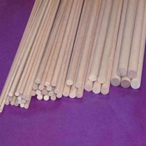 Hardwood Round Dowels 600mm lengths and different sizes