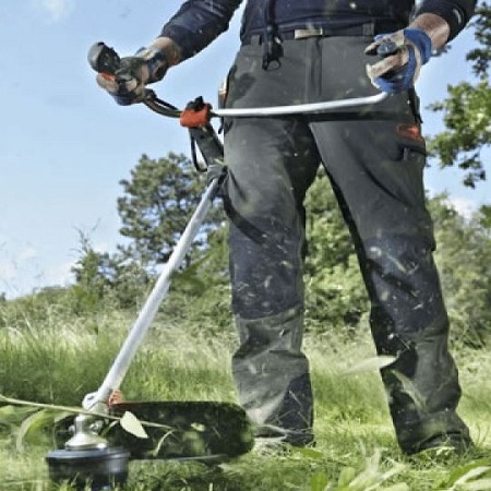 C&G Level 2 Award in the Safe Use of Brush cutter & Trimmers