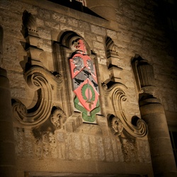 St Anne's Crest