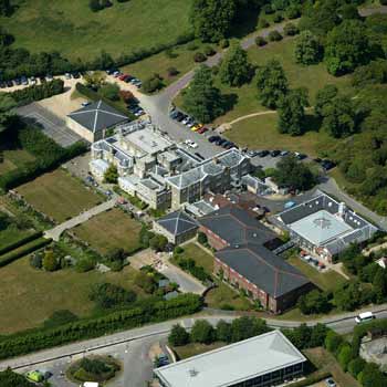 Chilworth Manor