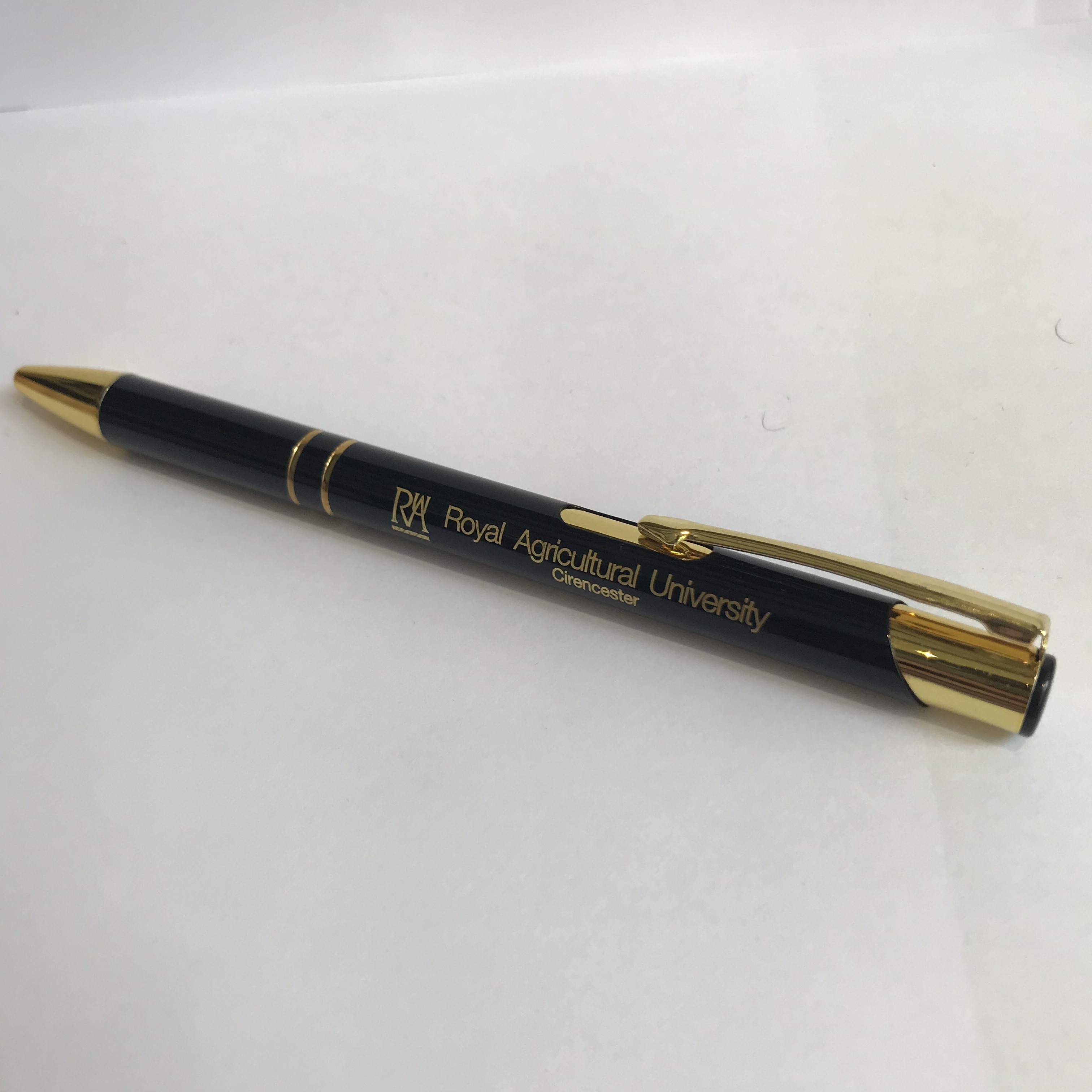 gold pen