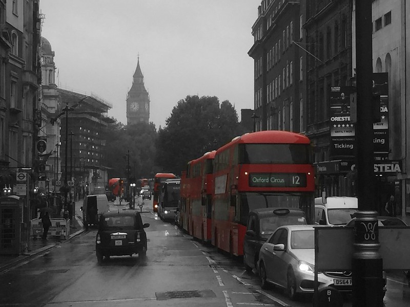 London Big Ben and red busses