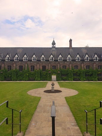 Quad